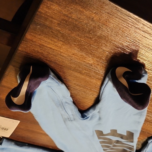 Onsie Nike - Picture 2 of 4